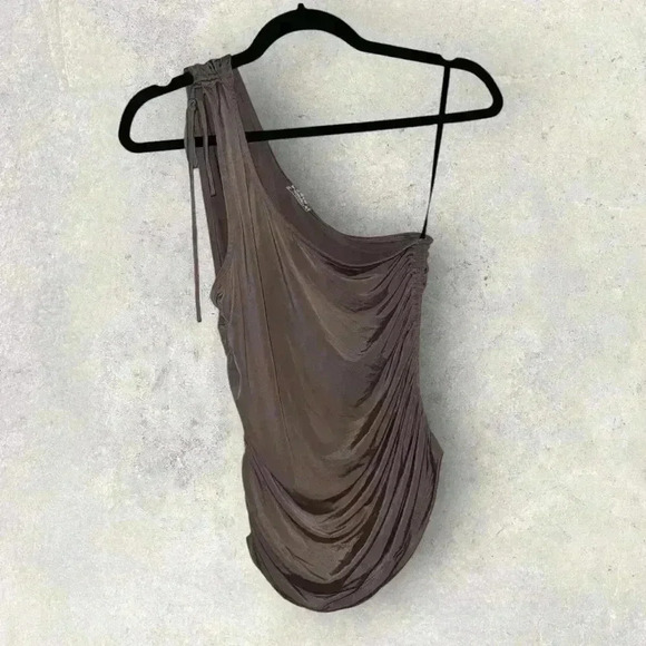 Free People Tops - NWOT free people one shoulder mauve top size medium